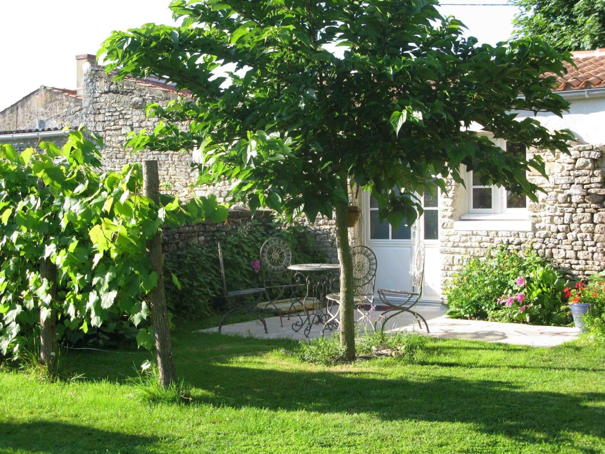 La Claverie Sainte-Radégonde-des-Noyers Exteriér fotografie